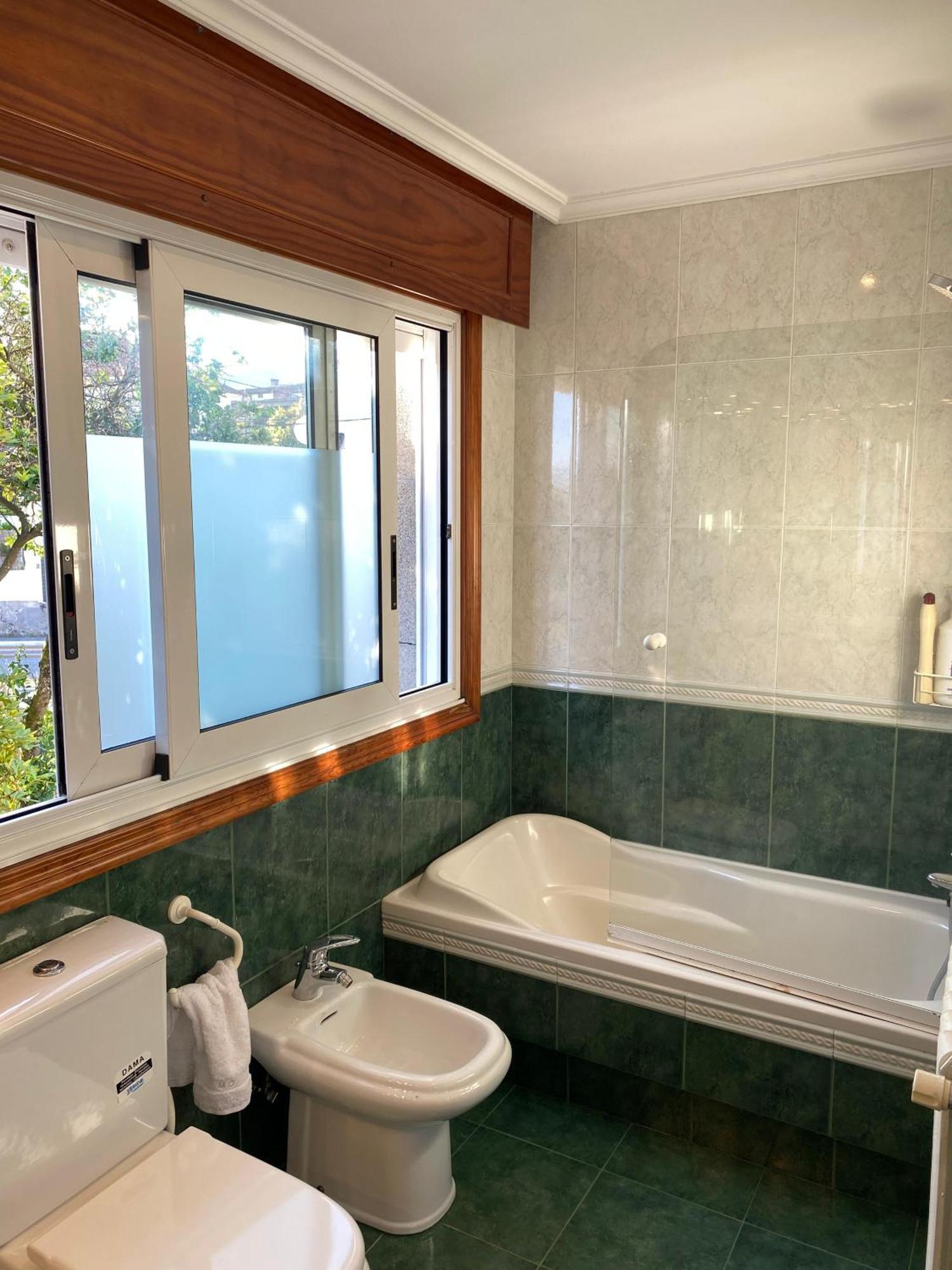 Chalet Adosado Independiente En Vigo - Canido Oya Экстерьер фото
