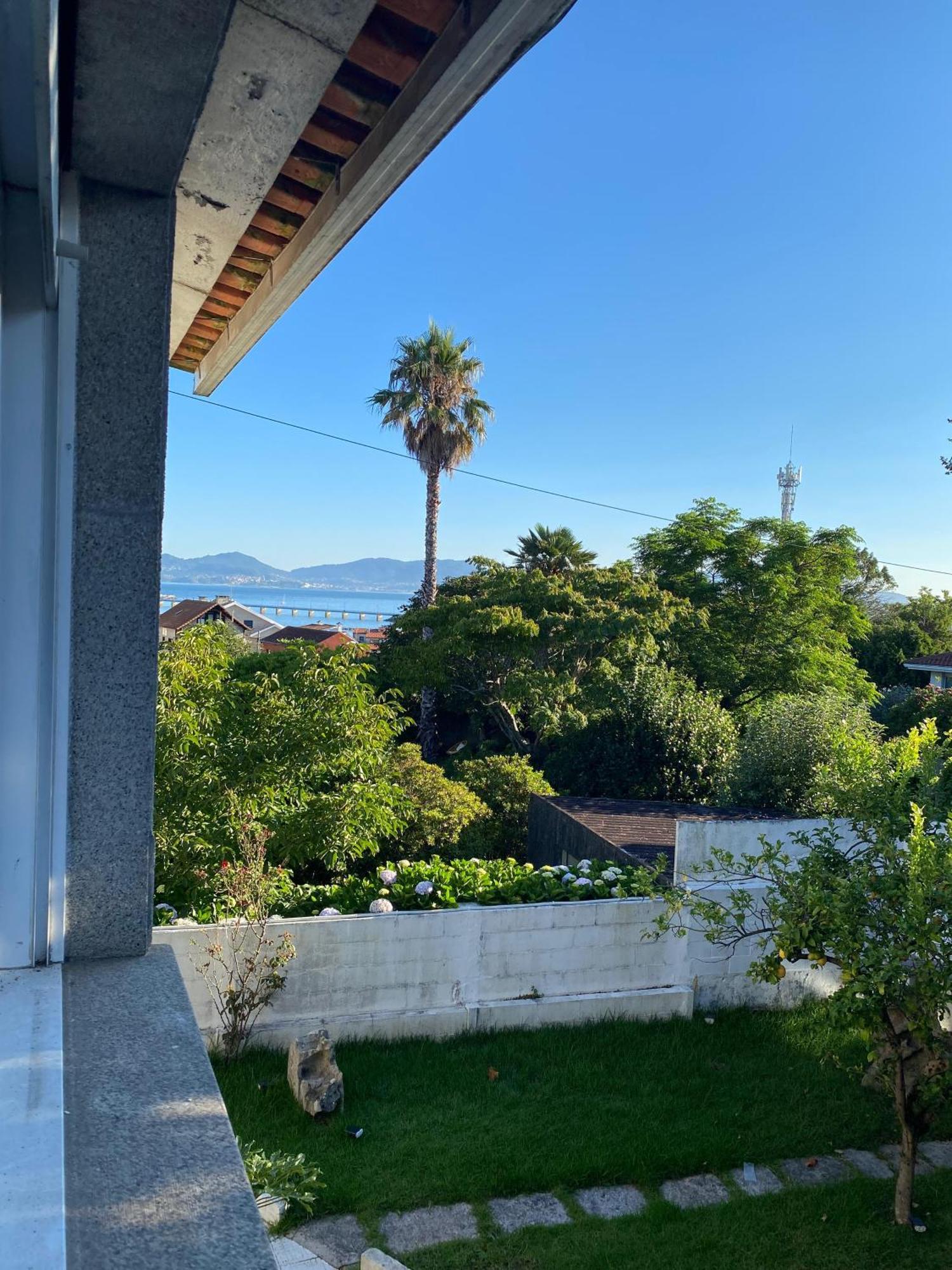 Chalet Adosado Independiente En Vigo - Canido Oya Экстерьер фото